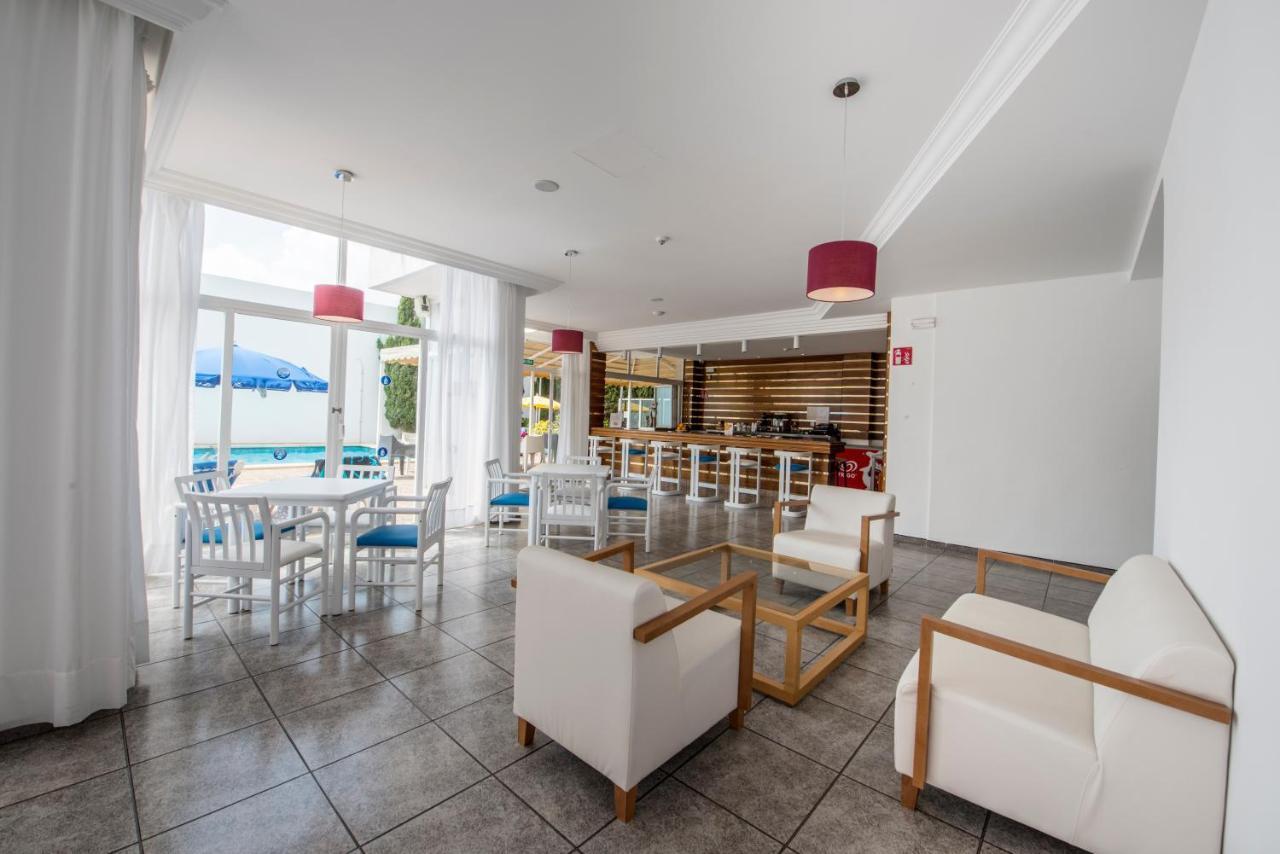 Apartamentos La Santa Maria Cala Millor  Buitenkant foto